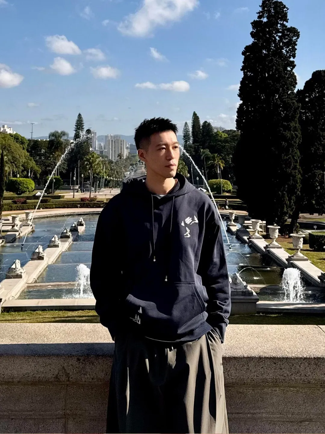 Louis Vuitton/Louis Vuitton sailing embroidered hooded sweatshirt